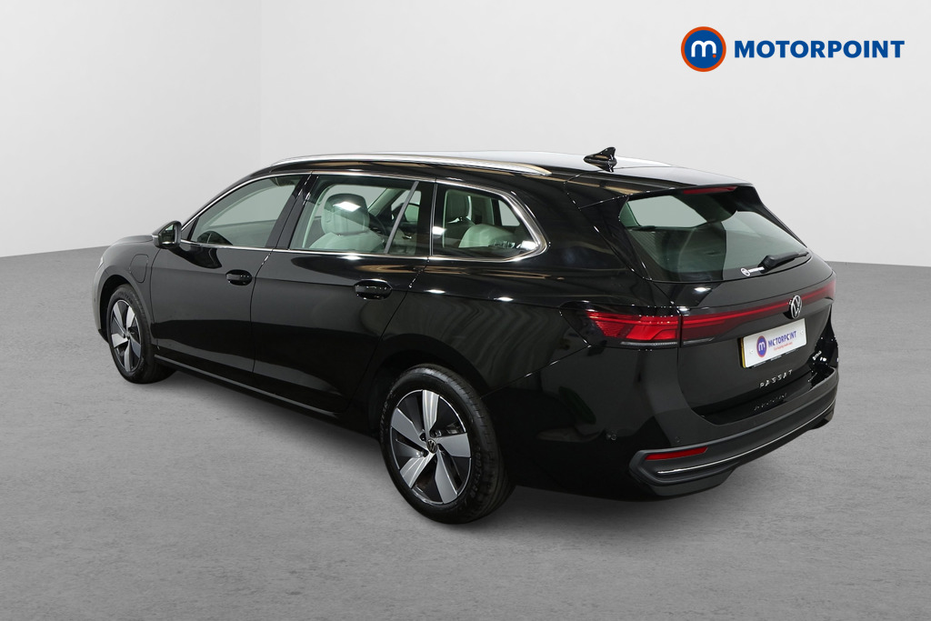 Volkswagen Passat Life Automatic Petrol Plug-In Hybrid Estate - Stock Number (1573318) - Passenger side rear corner
