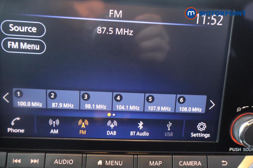Nissan Juke N-Connecta Automatic Petrol SUV - Stock Number (1573320) - 4th supplementary image