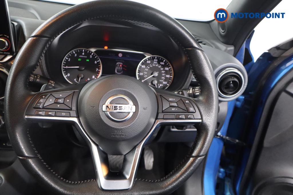 Nissan Juke N-Connecta Automatic Petrol SUV - Stock Number (1573320) - 9th supplementary image