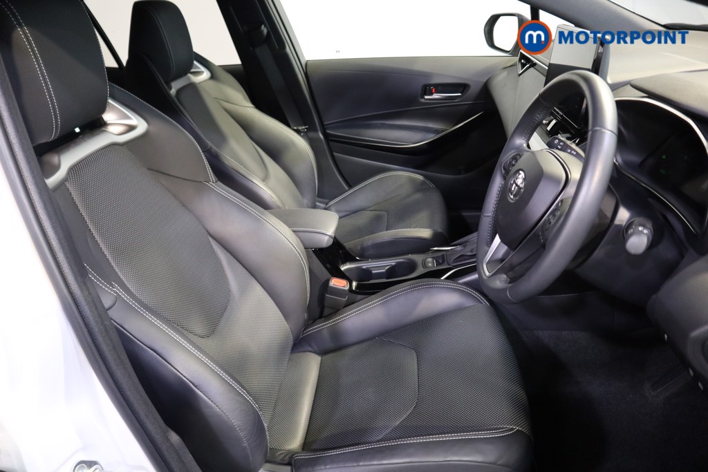 Toyota Corolla Excel Automatic Petrol-Electric Hybrid Hatchback - Stock Number (1573325) - 10th supplementary image