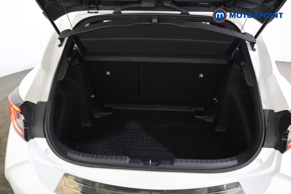 Toyota Corolla Excel Automatic Petrol-Electric Hybrid Hatchback - Stock Number (1573325) - 12th supplementary image
