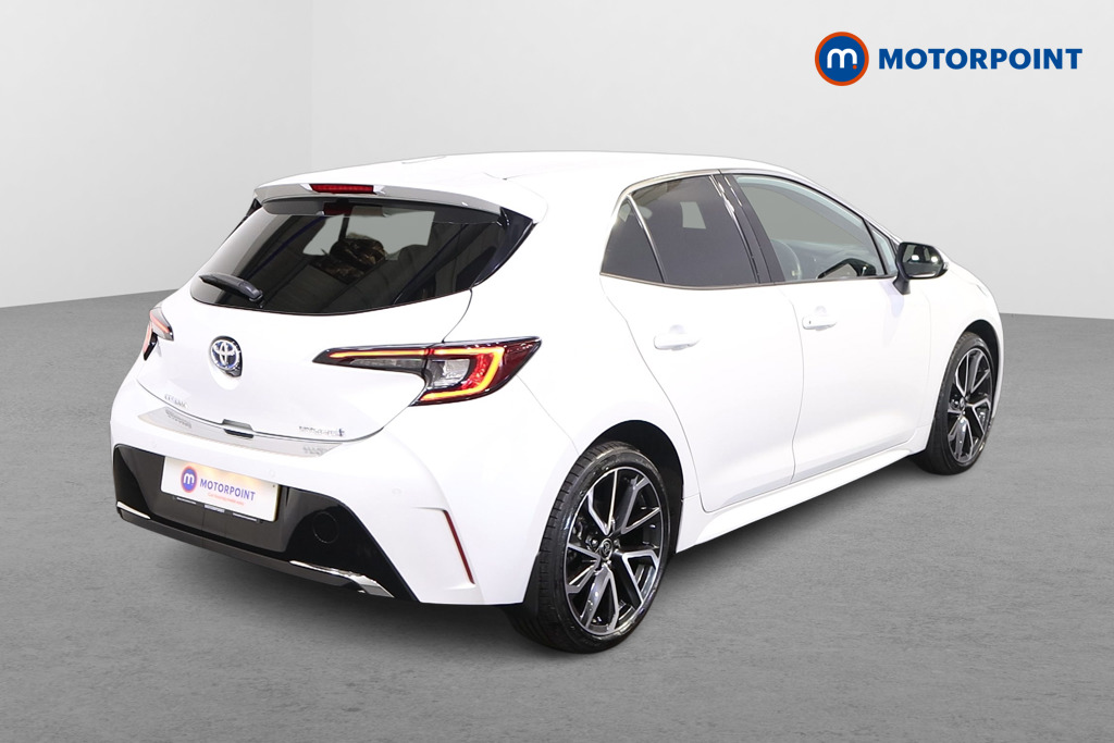 Toyota Corolla Excel Automatic Petrol-Electric Hybrid Hatchback - Stock Number (1573325) - Drivers side rear corner
