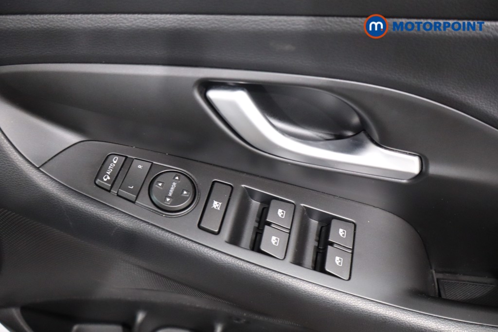 Hyundai I30 Se Nav Automatic Petrol Hatchback - Stock Number (1573772) - 22nd supplementary image
