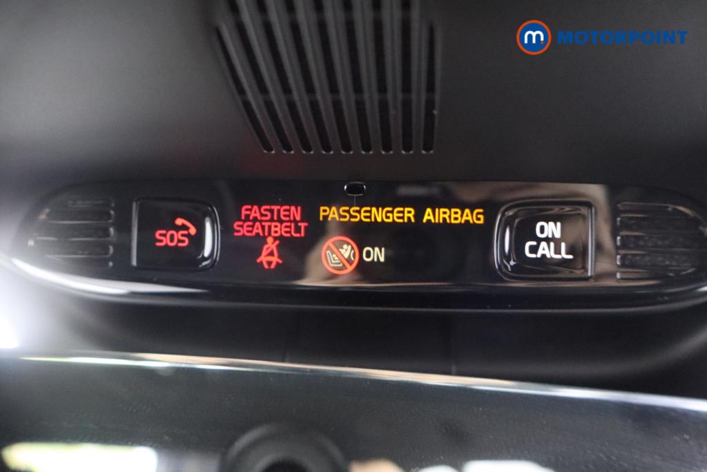Volvo Xc40 R Design Manual Petrol SUV - Stock Number (1574022) - 16th supplementary image