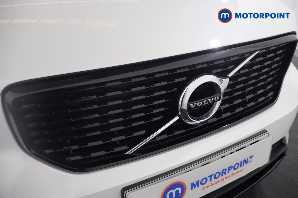 Volvo Xc40 R Design Manual Petrol SUV - Stock Number (1574022) - 31st supplementary image