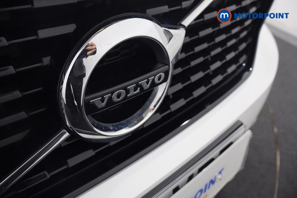 Volvo Xc40 R Design Manual Petrol SUV - Stock Number (1574022) - 32nd supplementary image