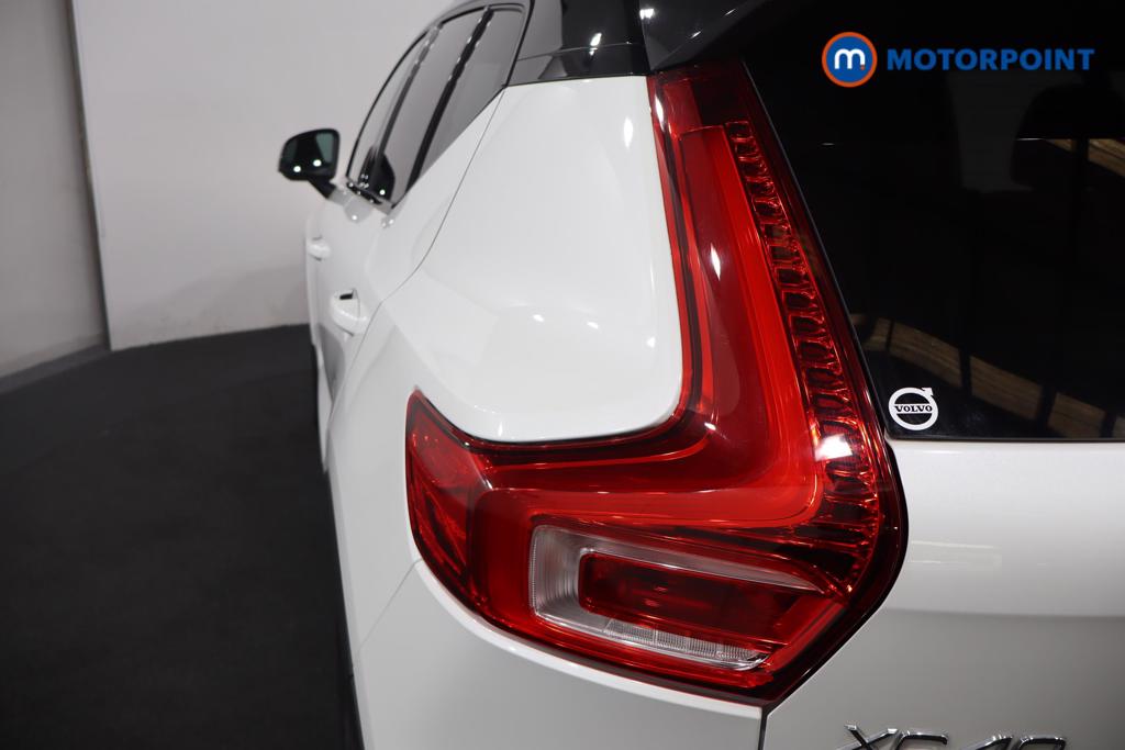 Volvo Xc40 R Design Manual Petrol SUV - Stock Number (1574022) - 34th supplementary image