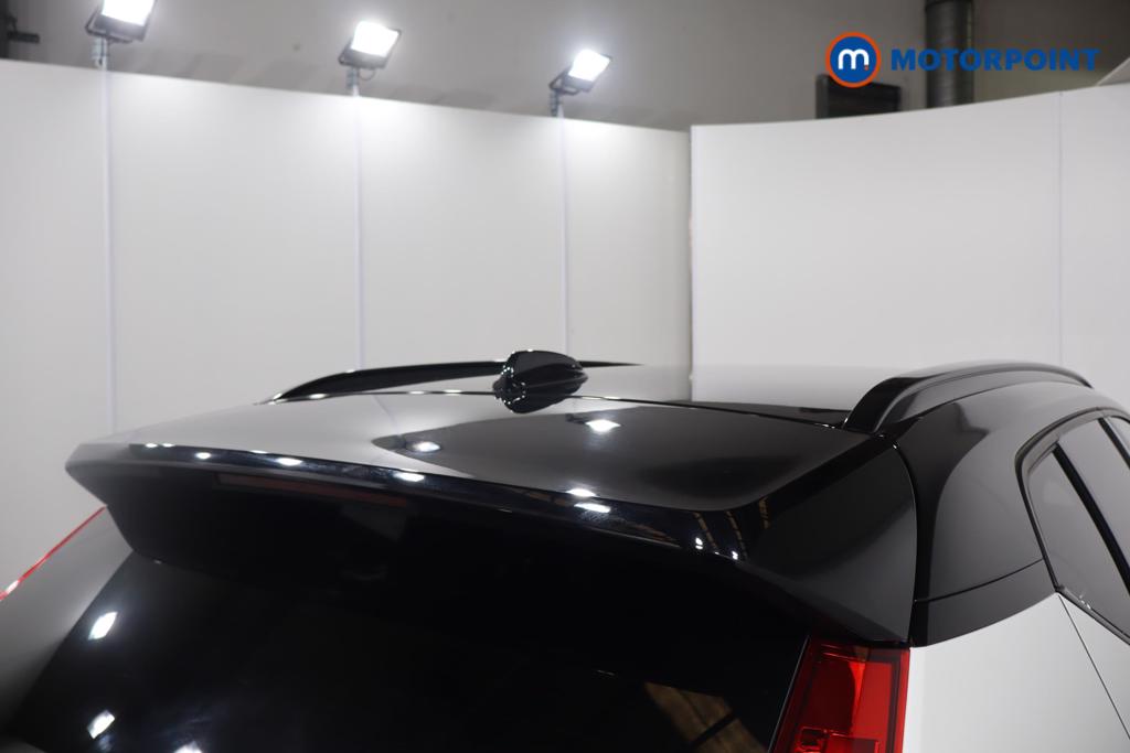 Volvo Xc40 R Design Manual Petrol SUV - Stock Number (1574022) - 37th supplementary image
