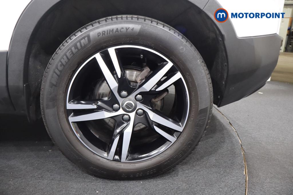 Volvo Xc40 R Design Manual Petrol SUV - Stock Number (1574022) - 42nd supplementary image