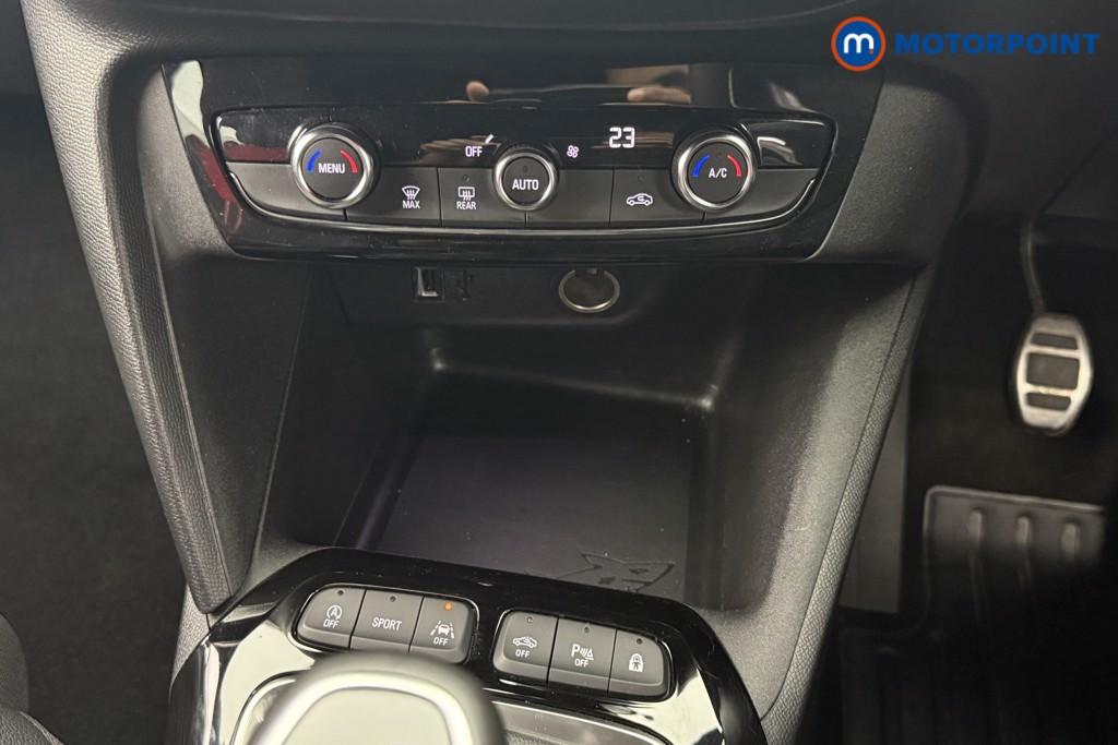 Vauxhall Corsa GS Manual Petrol Hatchback - Stock Number (1538753) - 4th supplementary image