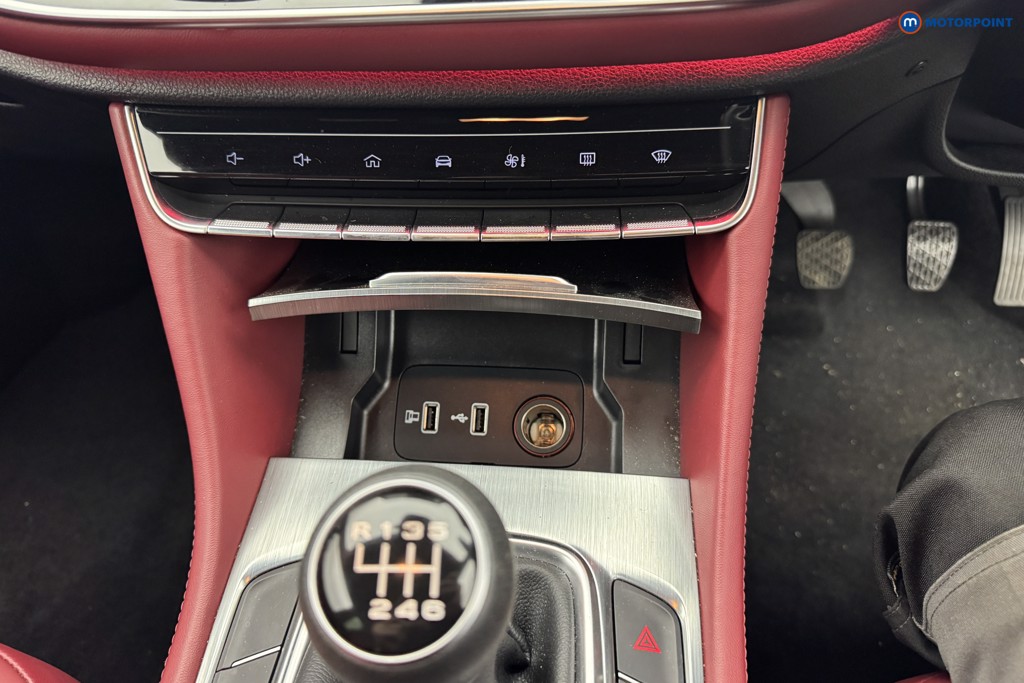 Mg Motor Uk HS Trophy Manual Petrol SUV - Stock Number (1539659) - 13th supplementary image