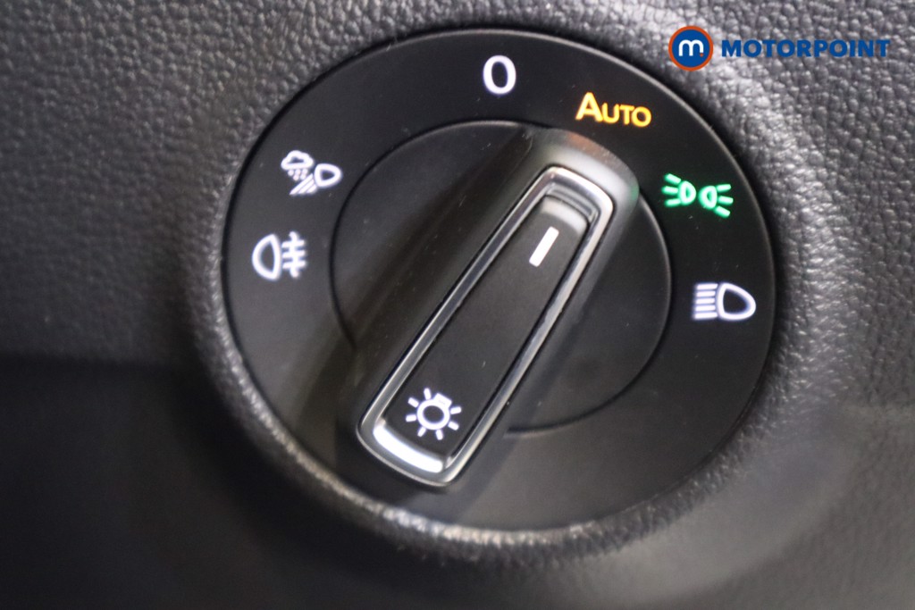 Volkswagen T-Roc Style Automatic Petrol SUV - Stock Number (1541584) - 16th supplementary image