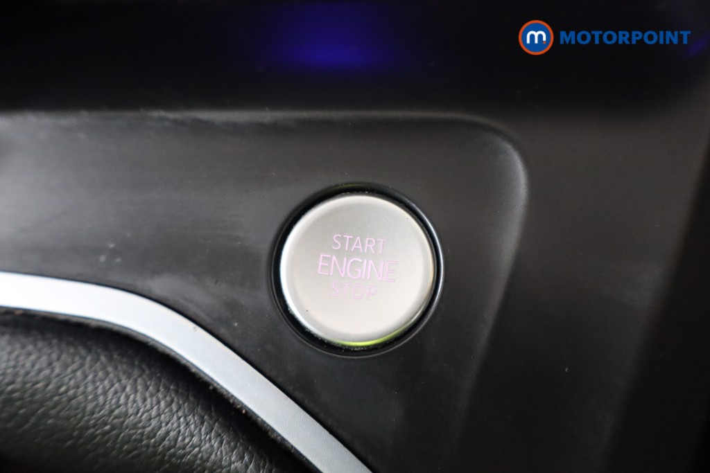 Volkswagen Golf R-Line Manual Petrol Hatchback - Stock Number (1549140) - 8th supplementary image