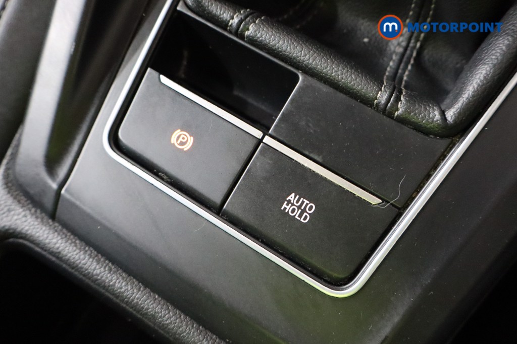 Volkswagen Golf R-Line Manual Petrol Hatchback - Stock Number (1549140) - 10th supplementary image