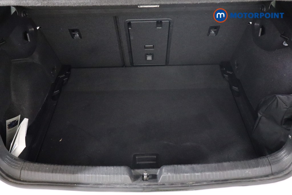 Volkswagen Golf R-Line Manual Petrol Hatchback - Stock Number (1549140) - 16th supplementary image