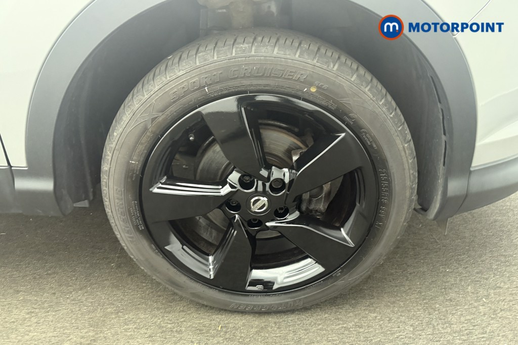 Nissan Qashqai N-Connecta Manual Petrol SUV - Stock Number (1555304) - 14th supplementary image