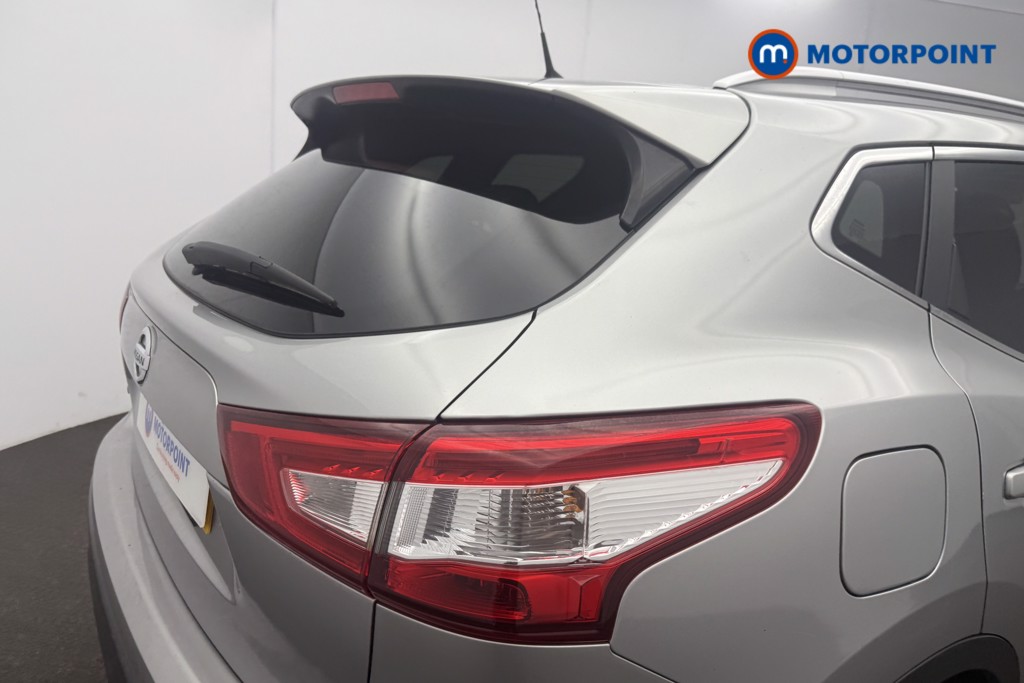 Nissan Qashqai N-Connecta Manual Petrol SUV - Stock Number (1555304) - 20th supplementary image