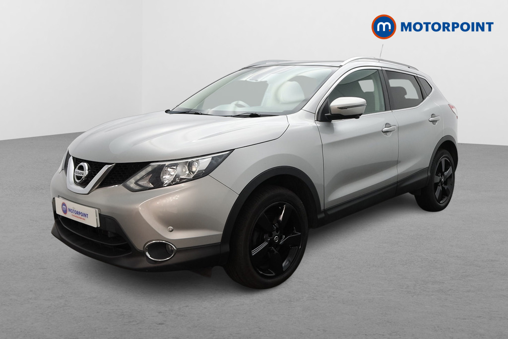 Nissan Qashqai N-Connecta Manual Petrol SUV - Stock Number (1555304) - Passenger side front corner