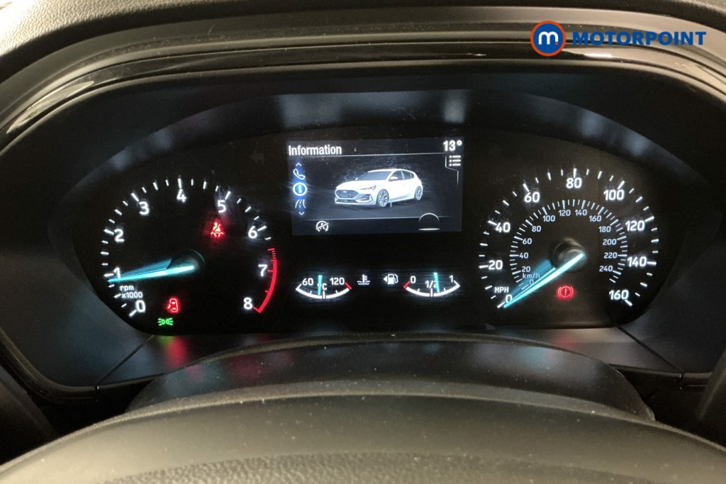 Ford Focus St-Line Edition Manual Petrol-Electric Hybrid Hatchback - Stock Number (1558589) - 2nd supplementary image