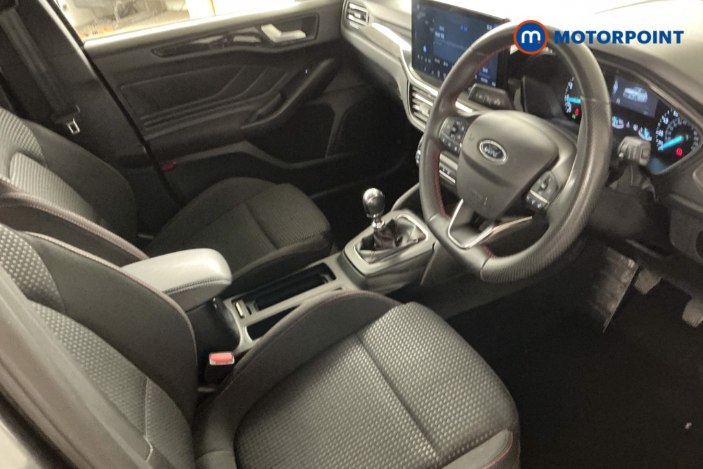 Ford Focus St-Line Edition Manual Petrol-Electric Hybrid Hatchback - Stock Number (1558589) - 5th supplementary image