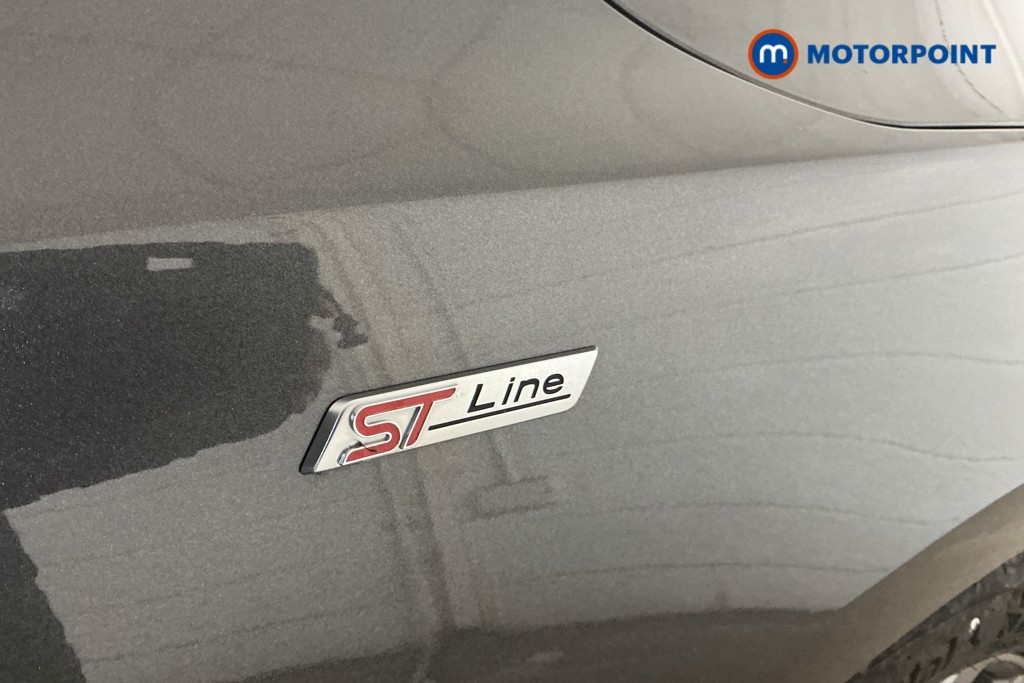 Ford Focus St-Line Edition Manual Petrol-Electric Hybrid Hatchback - Stock Number (1558589) - 19th supplementary image