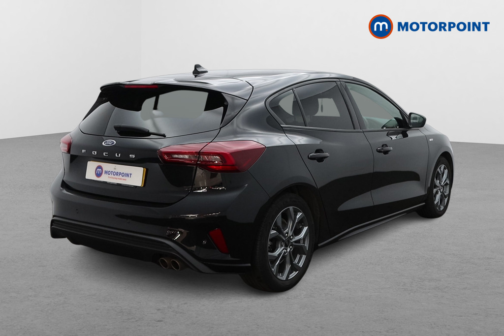 Ford Focus St-Line Manual Petrol Hatchback - Stock Number (1561299) - Drivers side rear corner