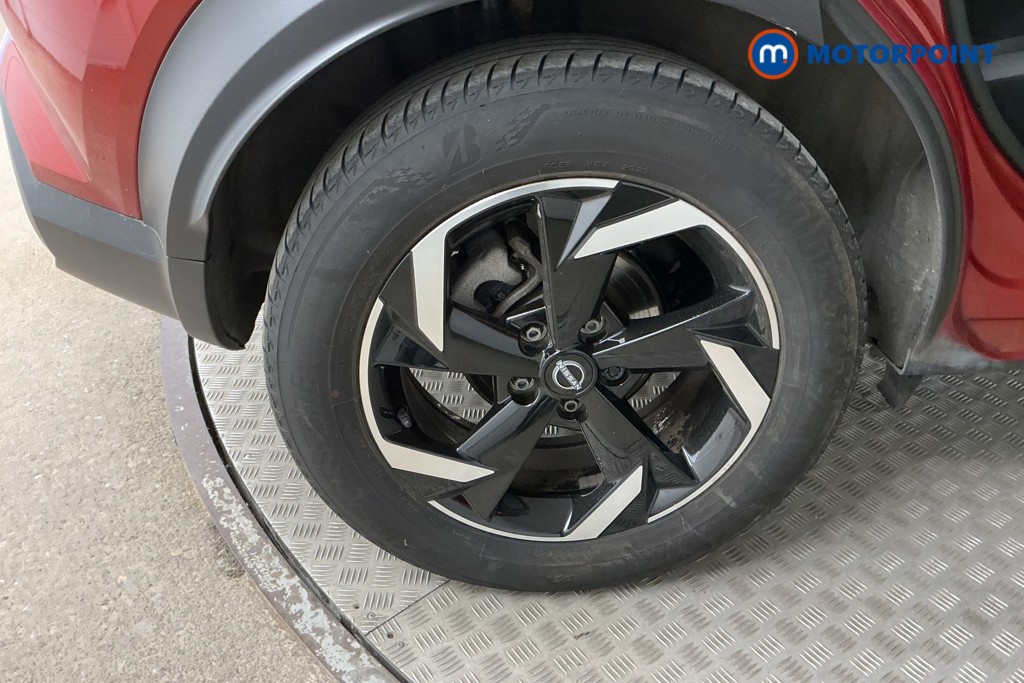 Nissan Juke N-Connecta Automatic Petrol-Electric Hybrid SUV - Stock Number (1563424) - 22nd supplementary image