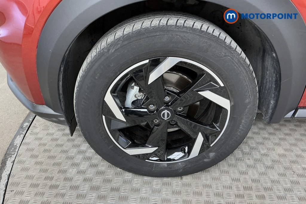 Nissan Juke N-Connecta Automatic Petrol-Electric Hybrid SUV - Stock Number (1563424) - 24th supplementary image