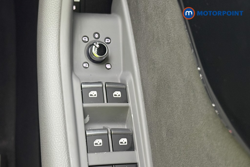 Audi A4 S Line Automatic Petrol Estate - Stock Number (1563504) - 26th supplementary image
