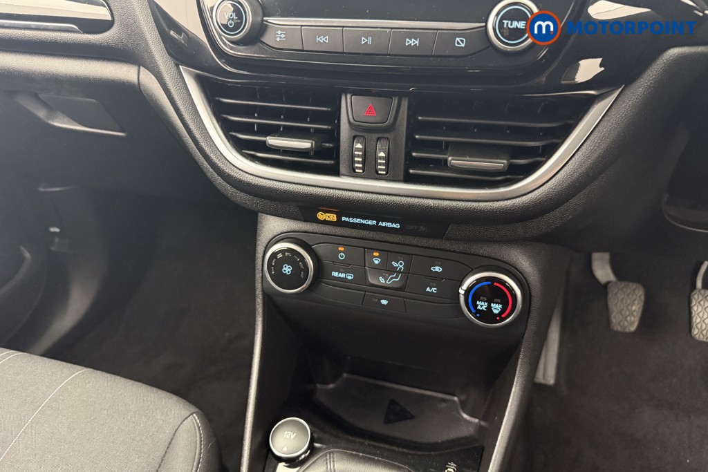 Ford Fiesta Trend Manual Petrol Hatchback - Stock Number (1564385) - 4th supplementary image