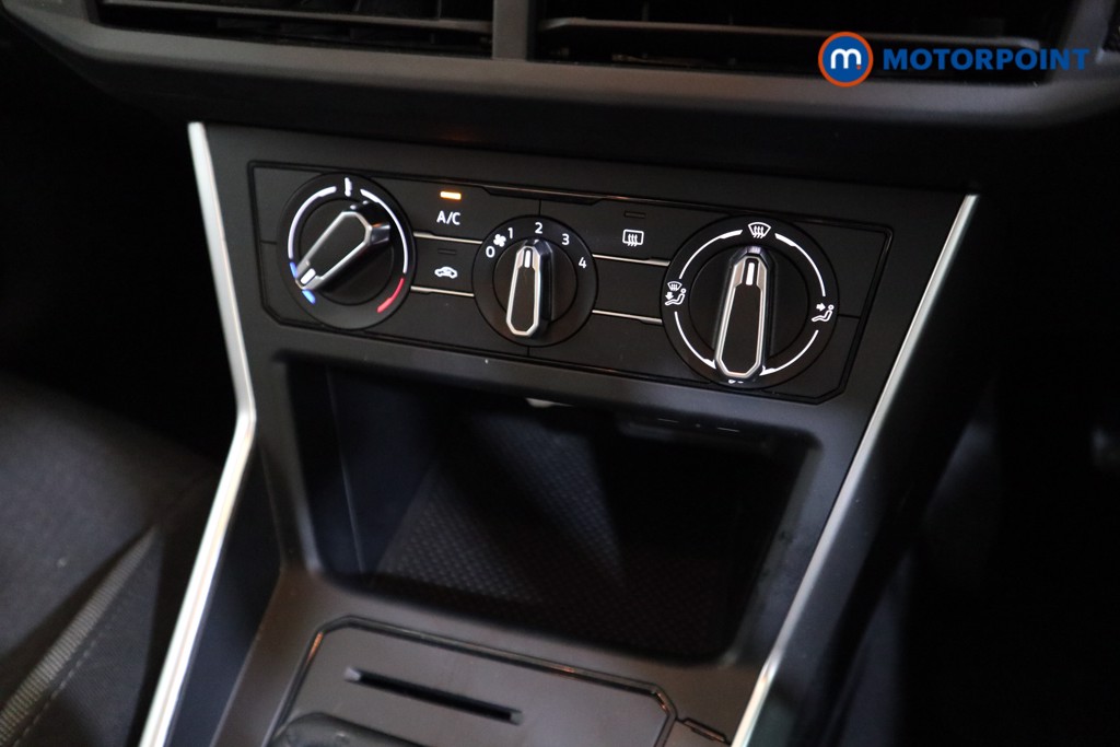 Volkswagen Polo Life Manual Petrol Hatchback - Stock Number (1565397) - 7th supplementary image