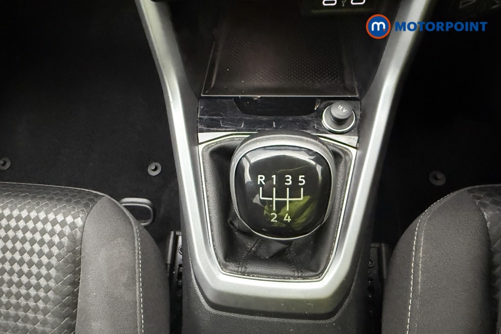 Volkswagen T-Cross Active Manual Petrol SUV - Stock Number (1565503) - 23rd supplementary image