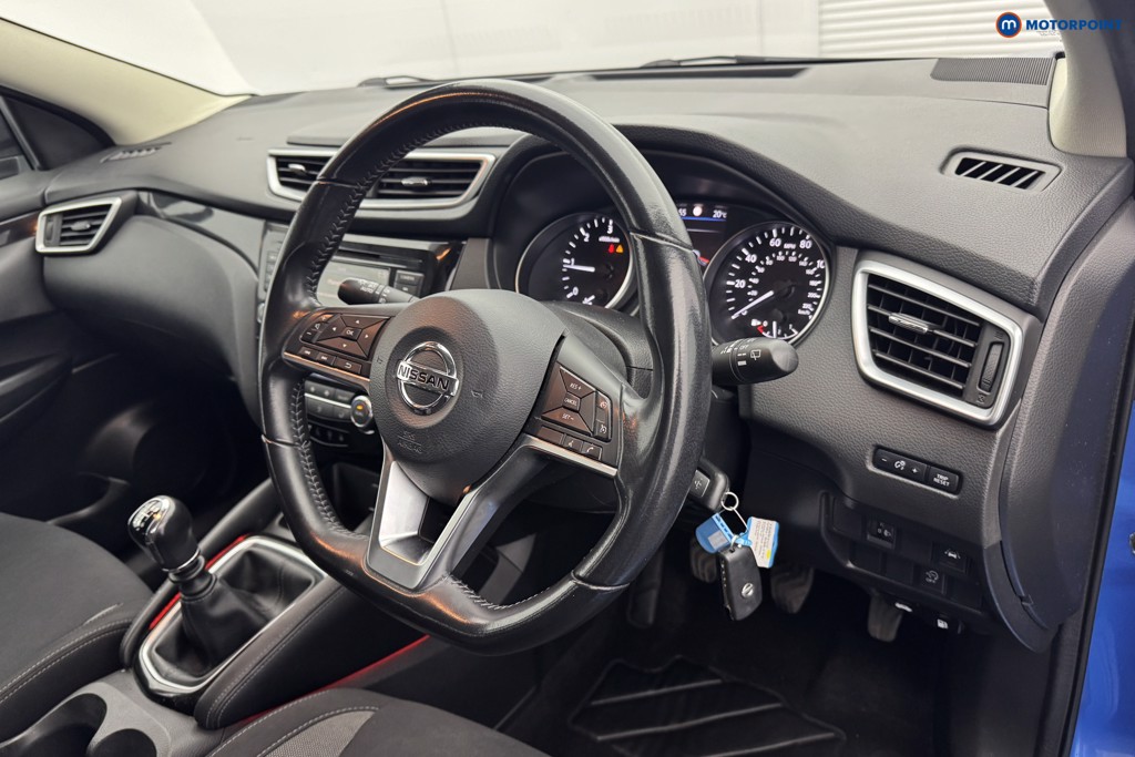 Nissan Qashqai Acenta Premium Manual Diesel SUV - Stock Number (1565708) - 8th supplementary image