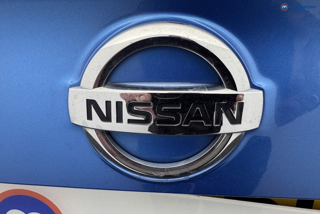 Nissan Qashqai Acenta Premium Manual Diesel SUV - Stock Number (1565708) - 32nd supplementary image