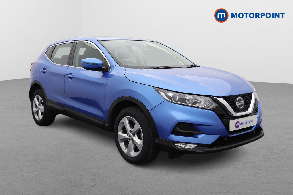 Nissan Qashqai Acenta Premium Manual Diesel SUV - Stock Number (1565708) - Drivers side front corner