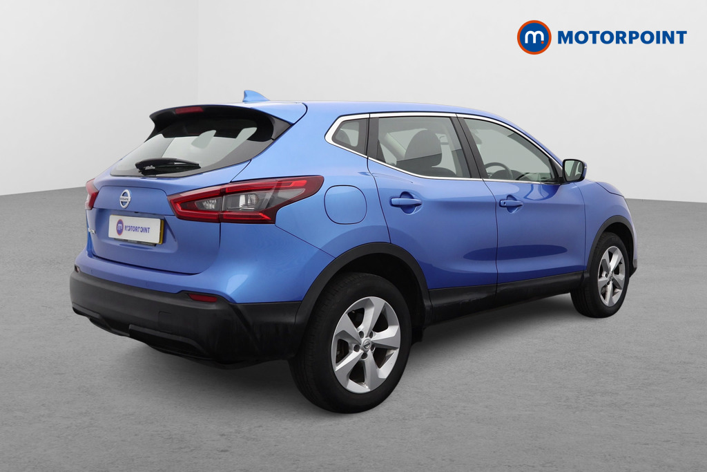 Nissan Qashqai Acenta Premium Manual Diesel SUV - Stock Number (1565708) - Drivers side rear corner