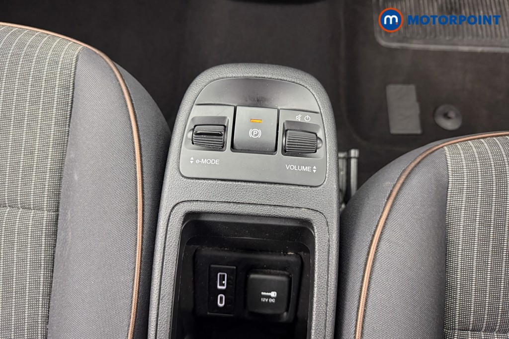 Fiat 500 Icon Automatic Electric Hatchback - Stock Number (1565957) - 5th supplementary image