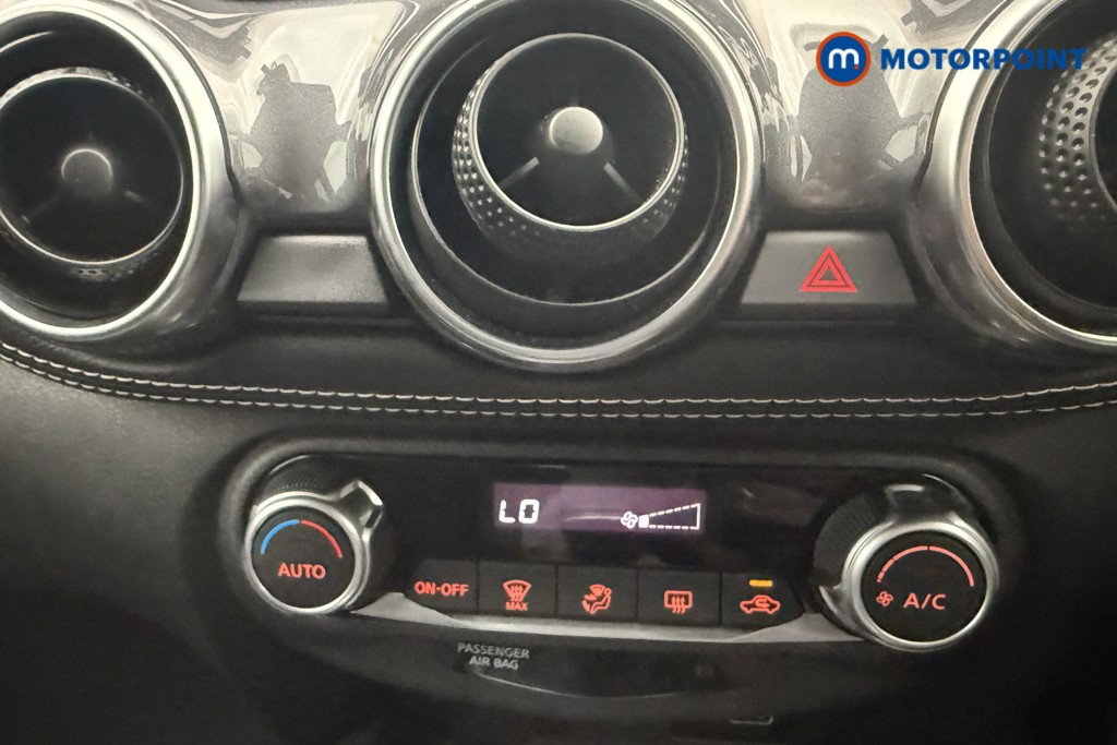 Nissan Juke N-Connecta Manual Petrol SUV - Stock Number (1566106) - 10th supplementary image