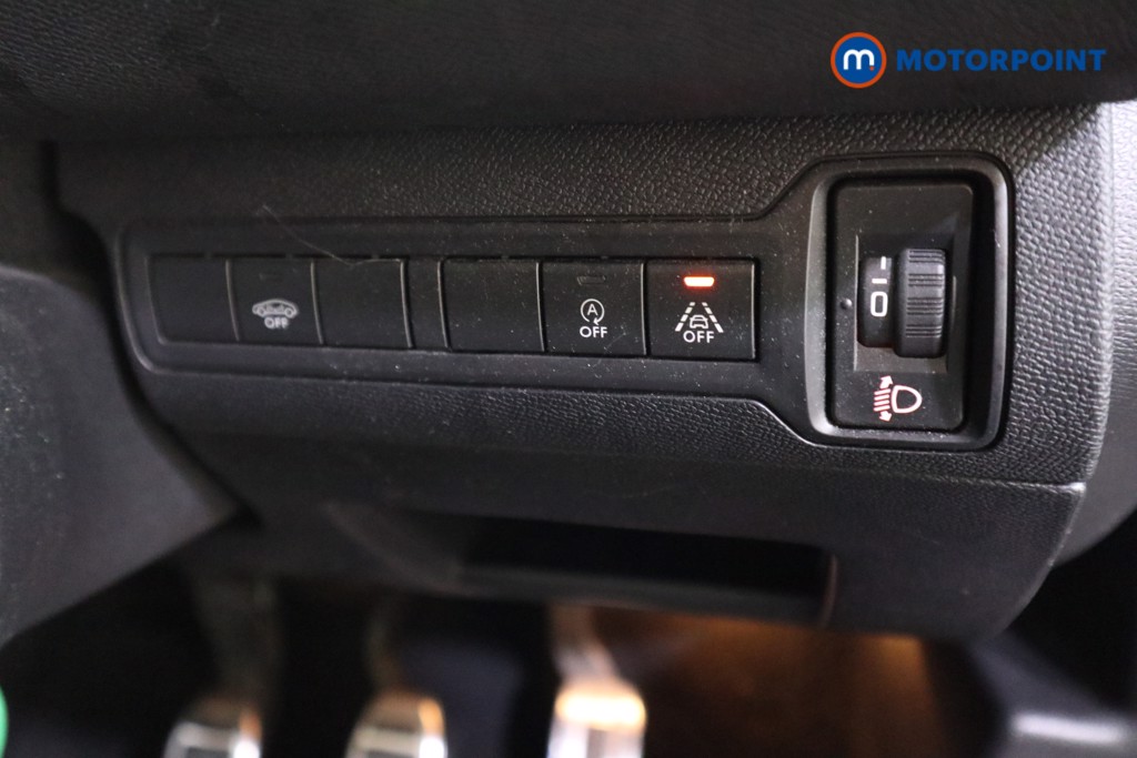 Peugeot 308 Tech Edition Manual Petrol Hatchback - Stock Number (1566778) - 9th supplementary image