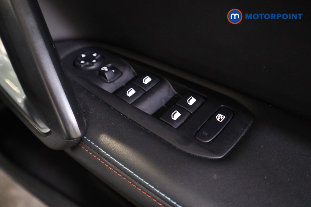Peugeot 308 Tech Edition Manual Petrol Hatchback - Stock Number (1566778) - 10th supplementary image