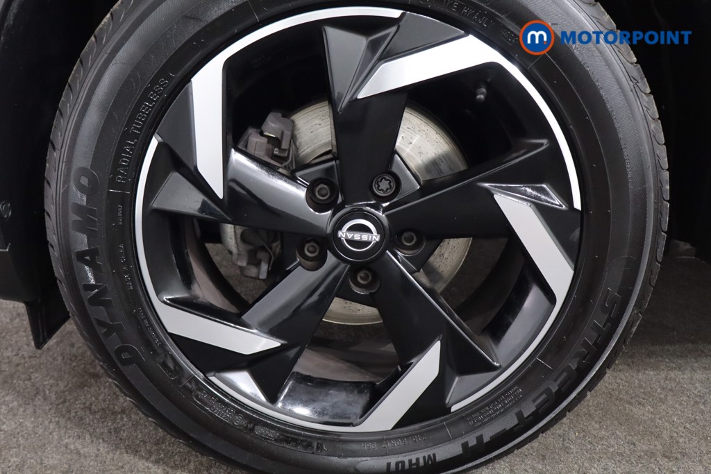 Nissan Juke N-Connecta Manual Petrol SUV - Stock Number (1566915) - 11th supplementary image