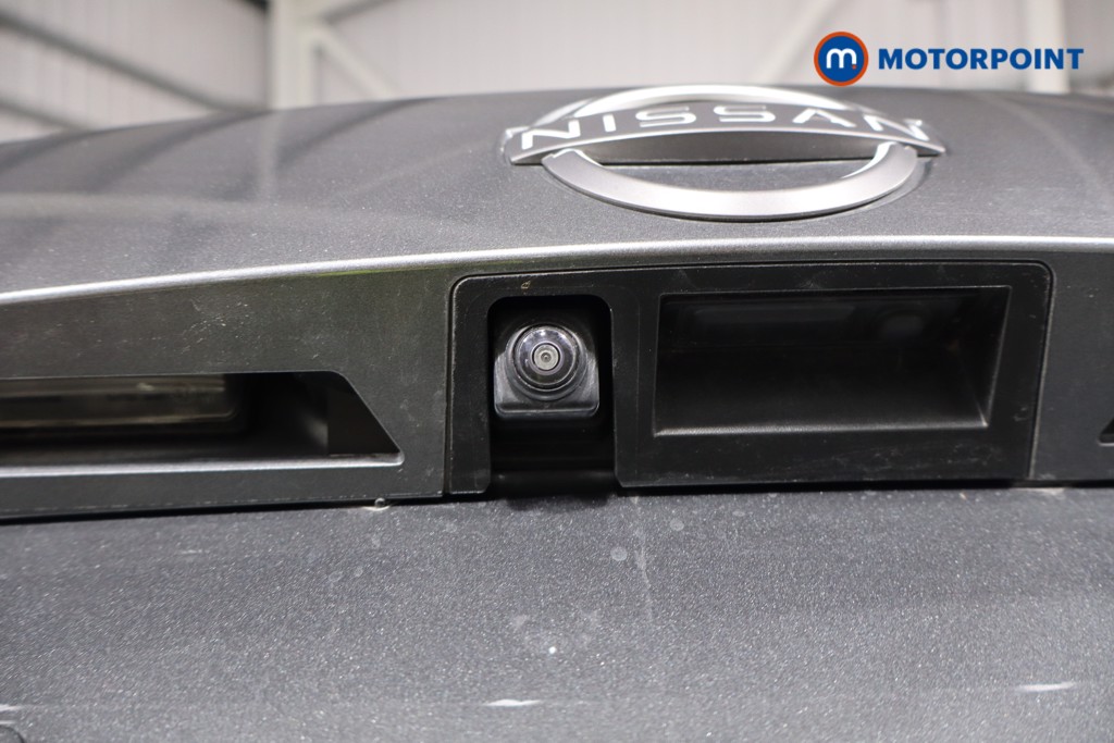 Nissan Juke N-Connecta Manual Petrol SUV - Stock Number (1566915) - 30th supplementary image