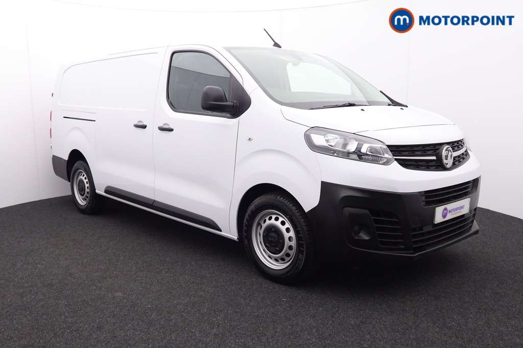 Vauxhall Vivaro Prime Manual Diesel Panel Van - Stock Number (1567043) - Drivers side front corner