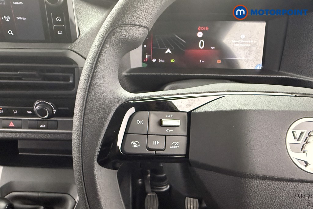 Vauxhall Vivaro PRO Manual Diesel Panel Van - Stock Number (1567140) - 9th supplementary image