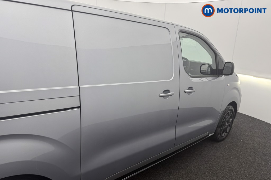 Vauxhall Vivaro PRO Manual Diesel Panel Van - Stock Number (1567140) - 27th supplementary image