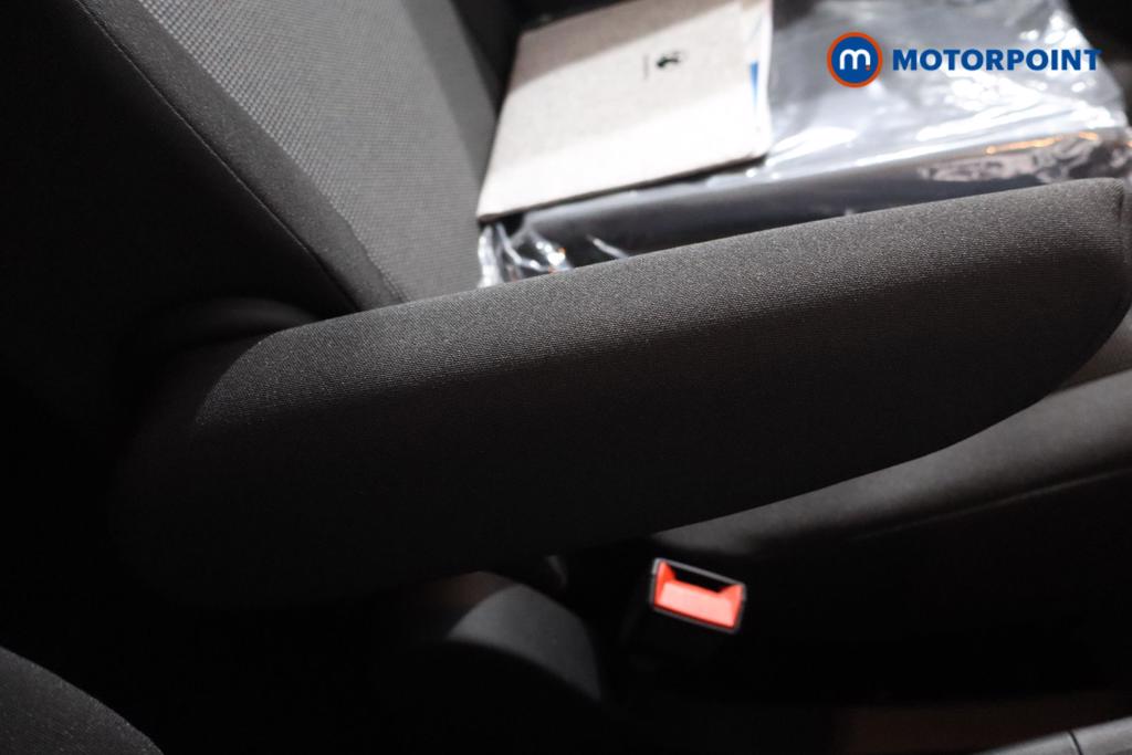 Vauxhall Combo Cargo Prime Manual Diesel Crew Bus - Stock Number (1567146) - 9th supplementary image