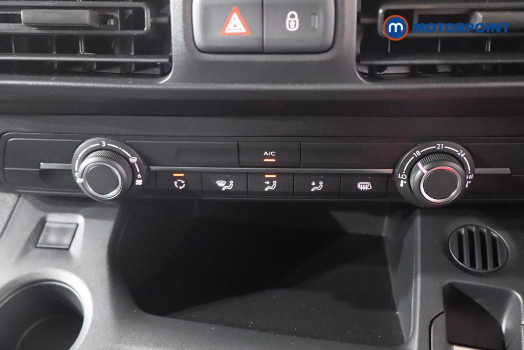 Vauxhall Combo Cargo Prime Automatic Electric Panel Van - Stock Number (1567188) - 2nd supplementary image