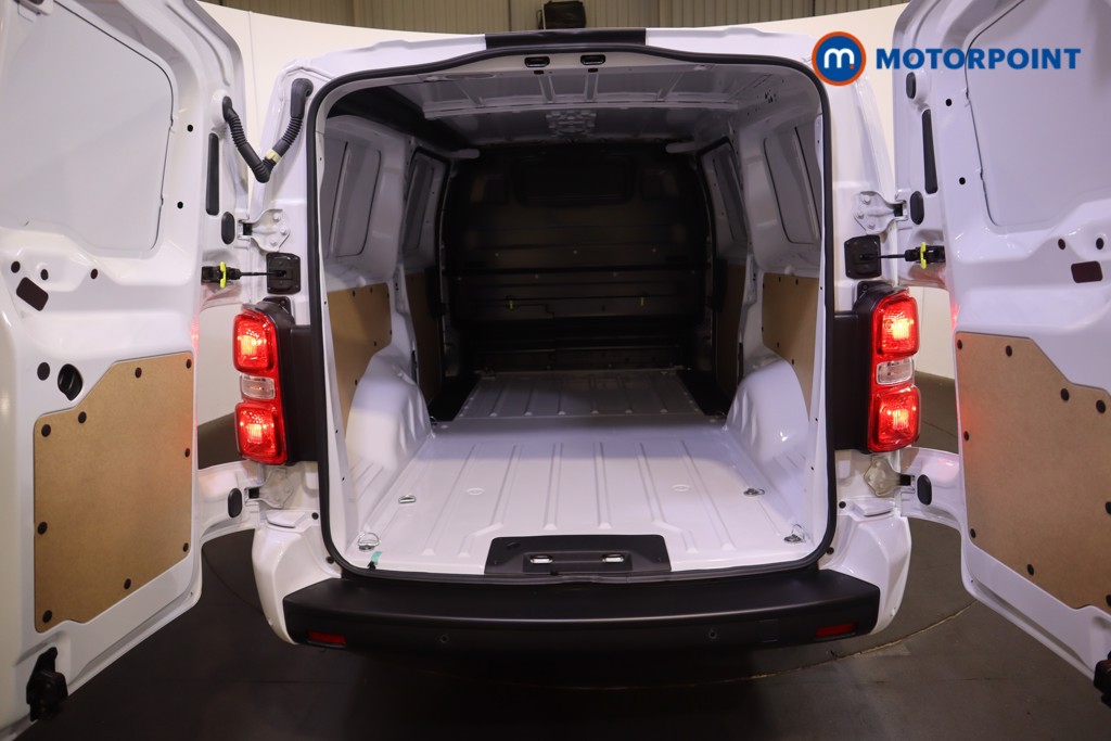 Vauxhall Vivaro PRO Manual Diesel Panel Van - Stock Number (1567200) - 8th supplementary image