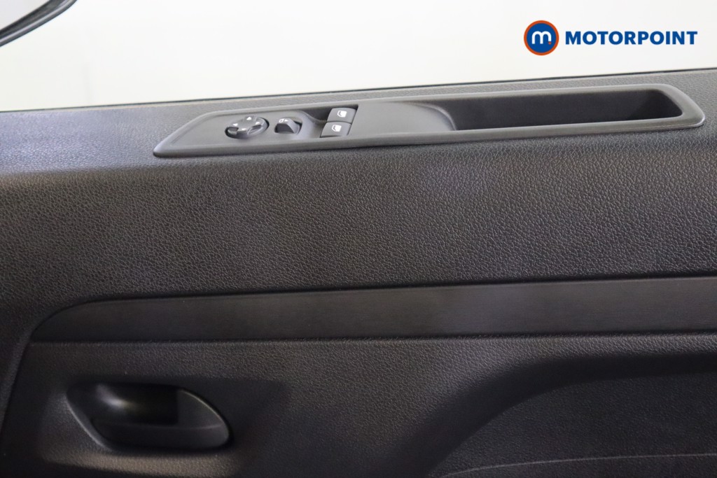 Vauxhall Vivaro PRO Manual Diesel Panel Van - Stock Number (1567200) - 14th supplementary image