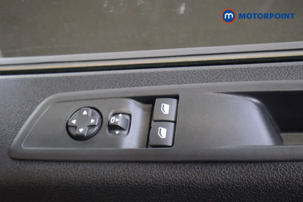 Vauxhall Vivaro PRO Manual Diesel Panel Van - Stock Number (1567200) - 15th supplementary image